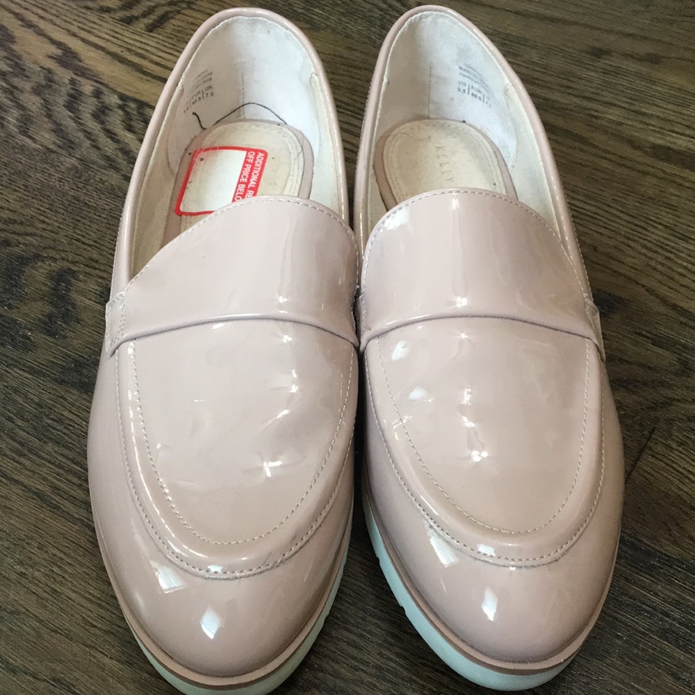 Gorgeous Nude Loafers
